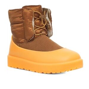 🎁 UGG Classic Maxi Toggle Boot - Size 8